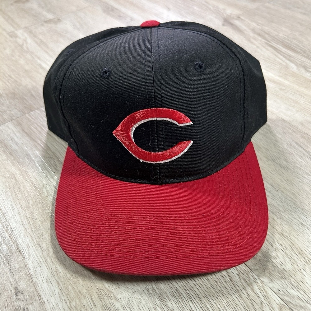 VTG Cincinnati Reds Snapback Hat MLB Plain Logo Black Red Outdoor Cap
